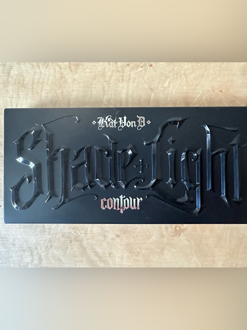 Kat Von D Neutral Shade Light Bronzer and Contour Palette -New - Picture 3 of 6